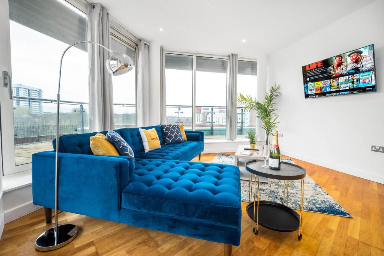 Haus - Impressive Two Bedroom Penthouse - Balcony - Parking Apartment *